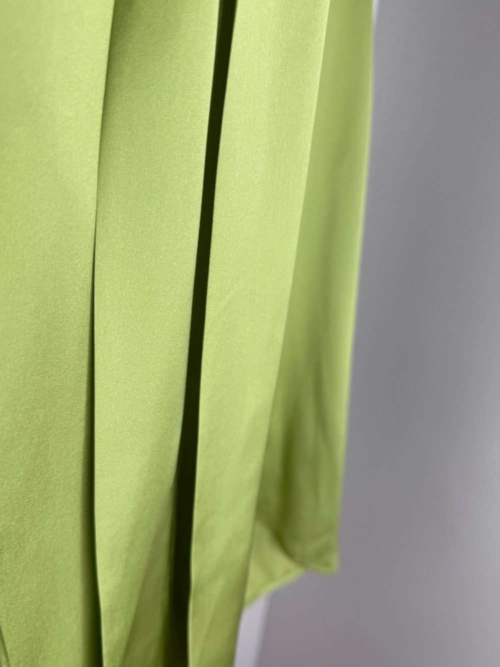 Gucci Employee Uniform Silk Blouse NWT Rare Archive Piece Size 42 - Picture 8 of 10
